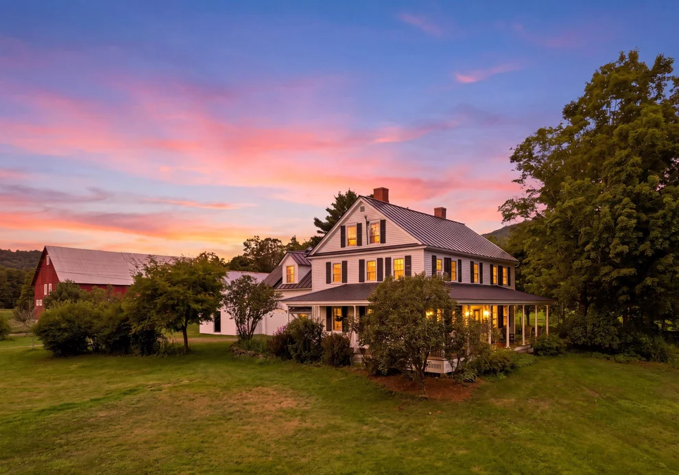 Unit for sale at 3517 Duck Pond, Waterford, VT 05819