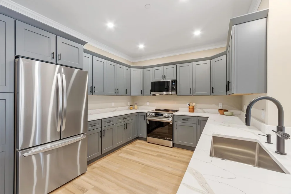 Unit for sale at 10100 S Willow, Manchester, NH 03103