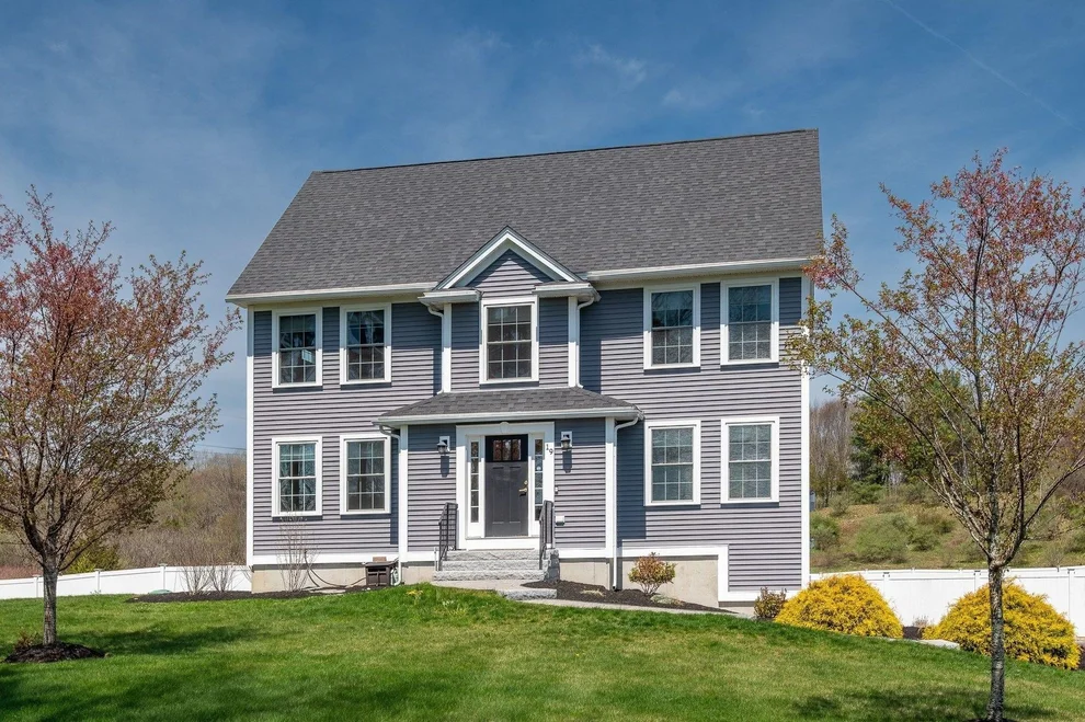 Unit for sale at 19 Lovering, North Hampton, NH 03862