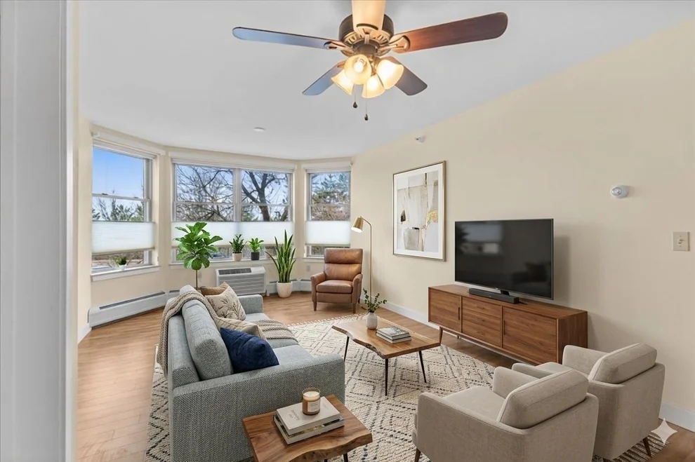 Unit for sale at 409 Farrell, South Burlington, VT 05403