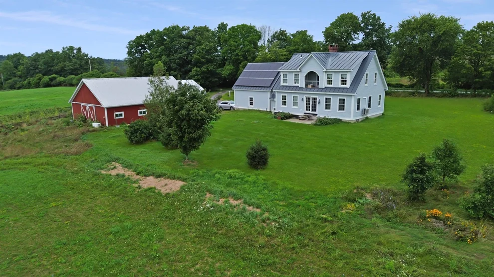 Unit for sale at 883 Goodrich Cross, Benson, VT 05743