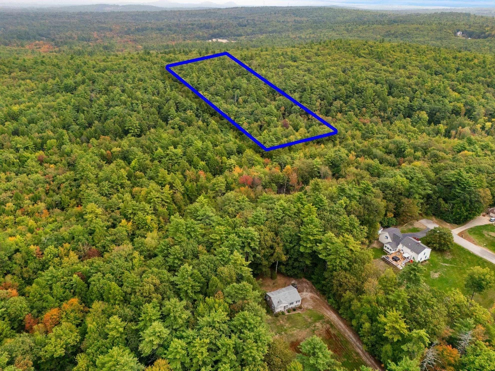Unit for sale at 00 Raymond, Auburn, NH 03032