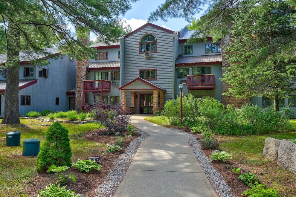 Unit for sale at 8T River Run, Bartlett, NH 03812