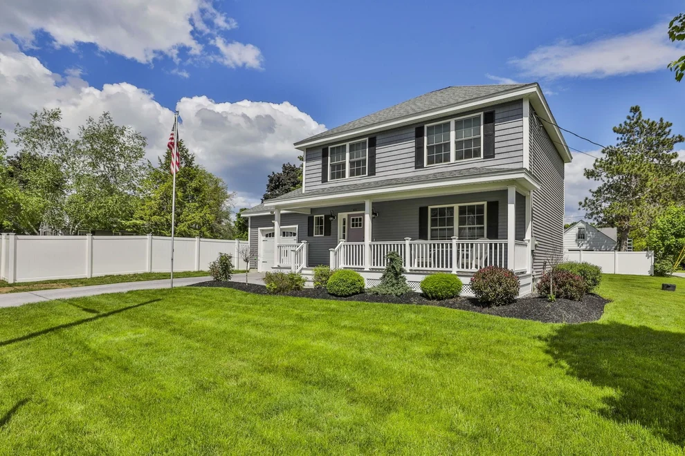 Unit for sale at 413 Reed, Manchester, NH 03102