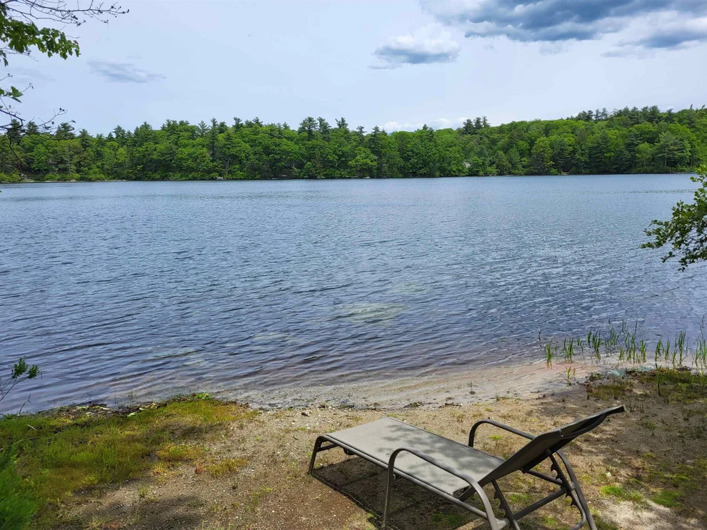 Unit for sale at 136 Martin, Weare, NH 03281