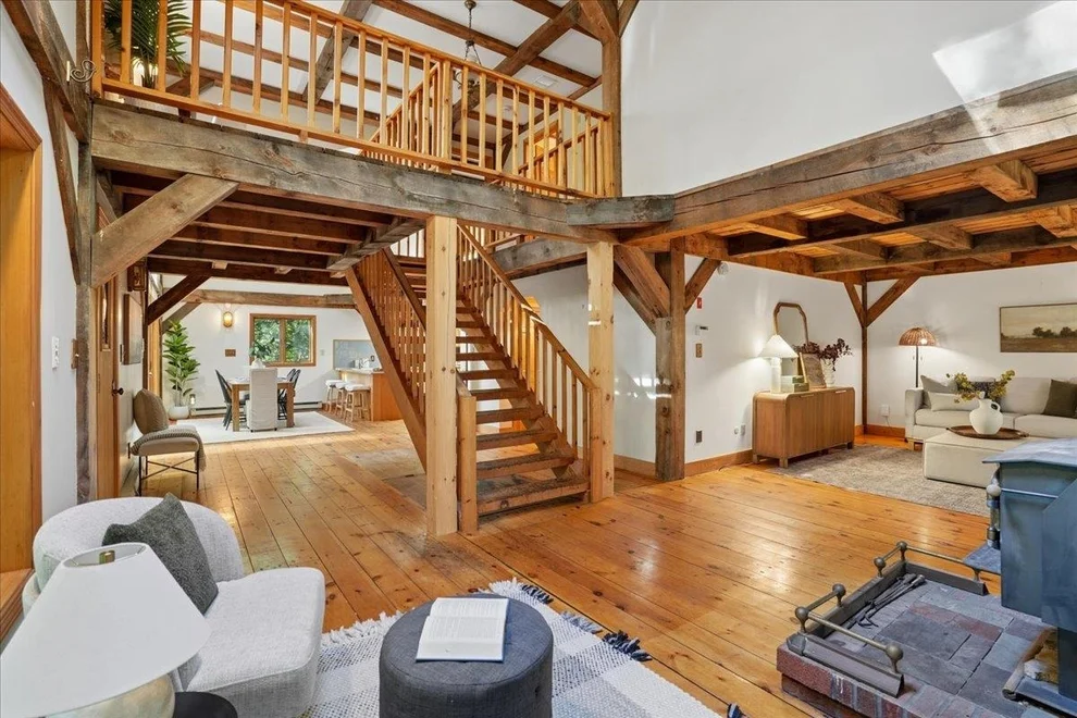 Unit for sale at 7 Happy Hollow, Kingston, NH 03848