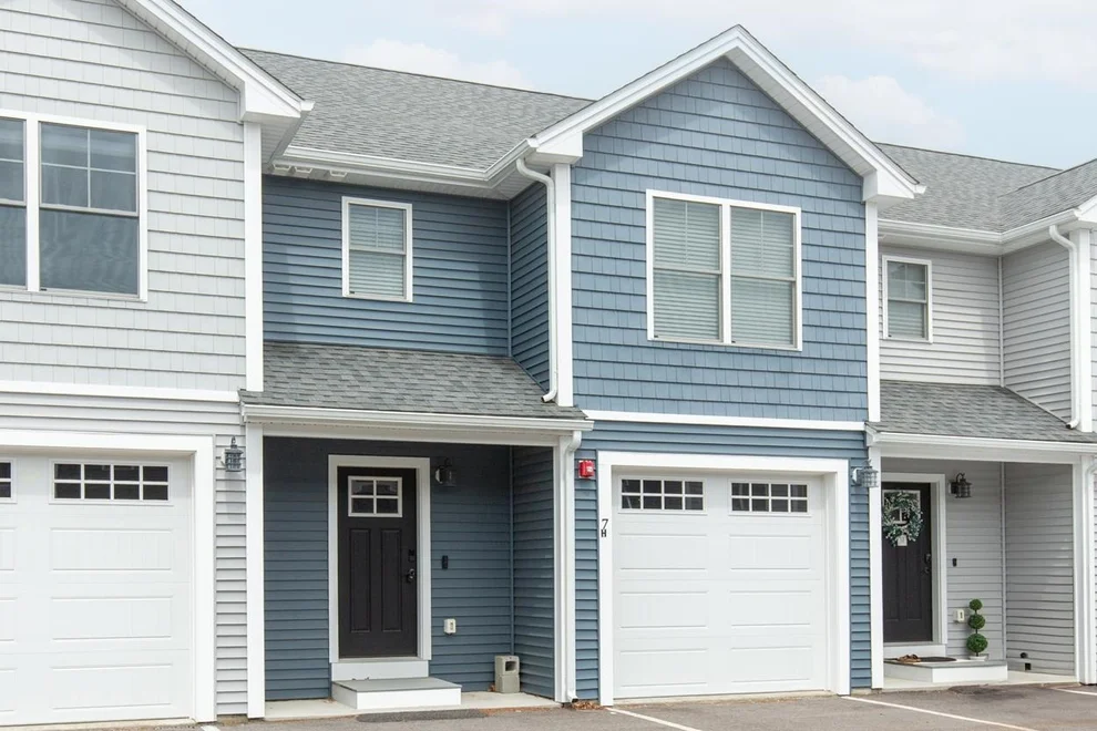 Unit for sale at 7 Dumaine, Nashua, NH 03063