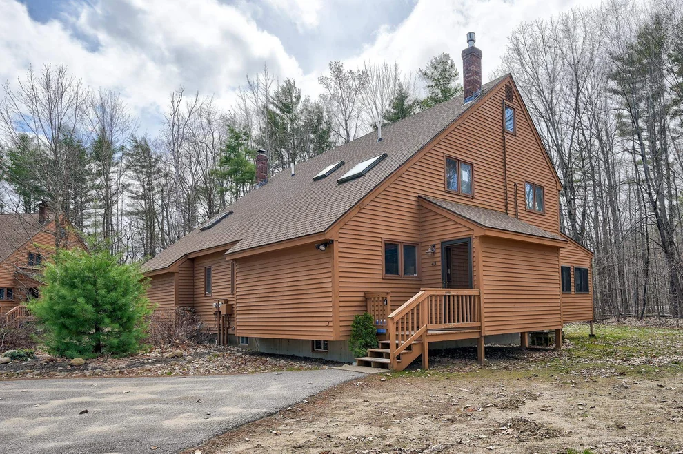 Unit for sale at 43 Fox Run, Bartlett, NH 03812