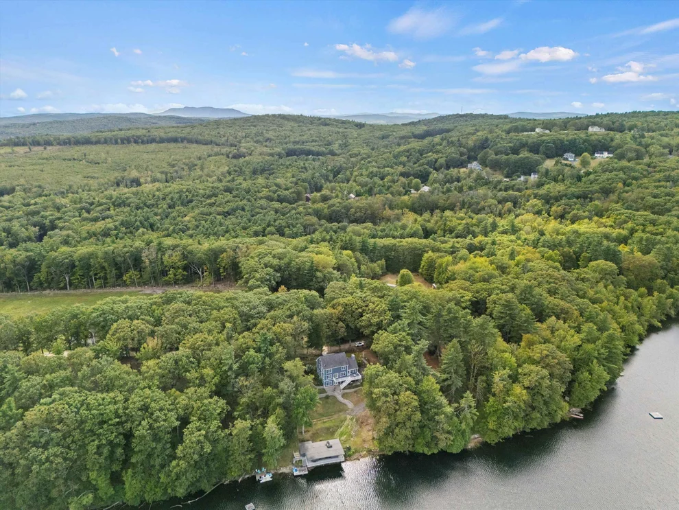 Unit for sale at 116 Martin, Weare, NH 03281