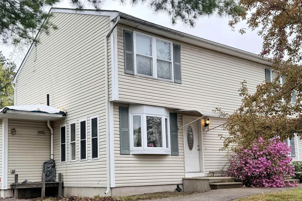 Unit for sale at 3 Kerri, Hooksett, NH 03106