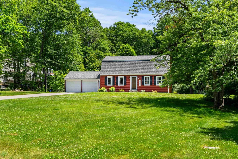 Unit for sale at 15 Wood, Atkinson, NH 03811