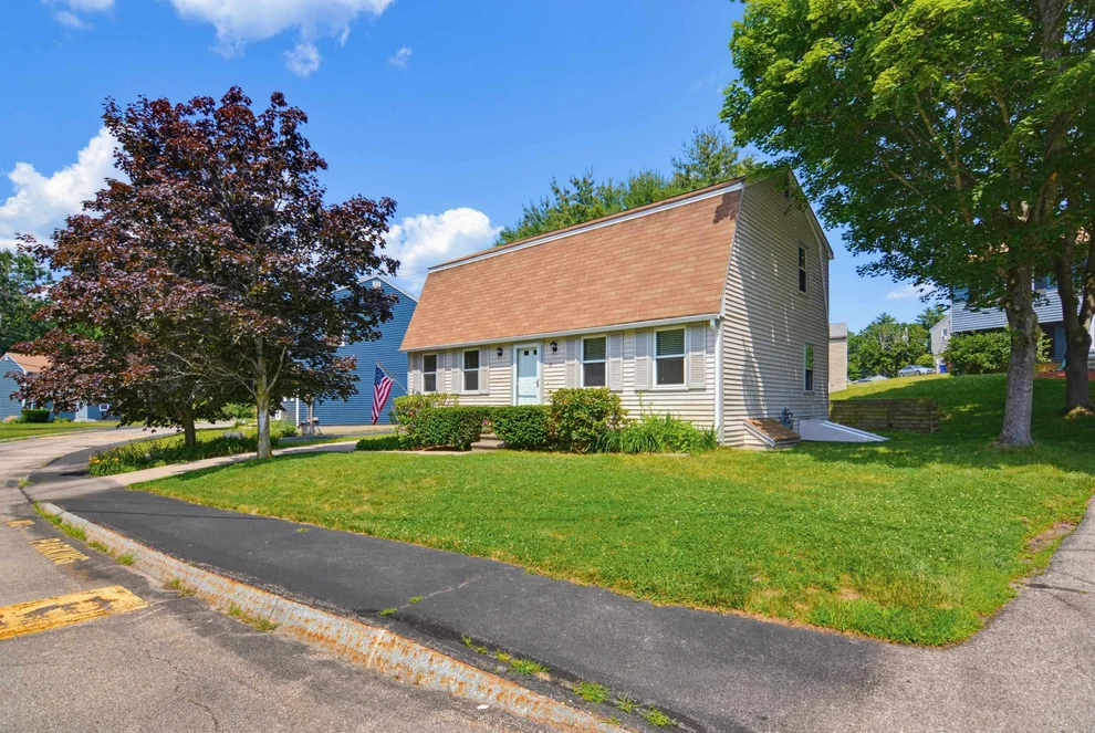 Unit for sale at 24 Killian, Nashua, NH 03062