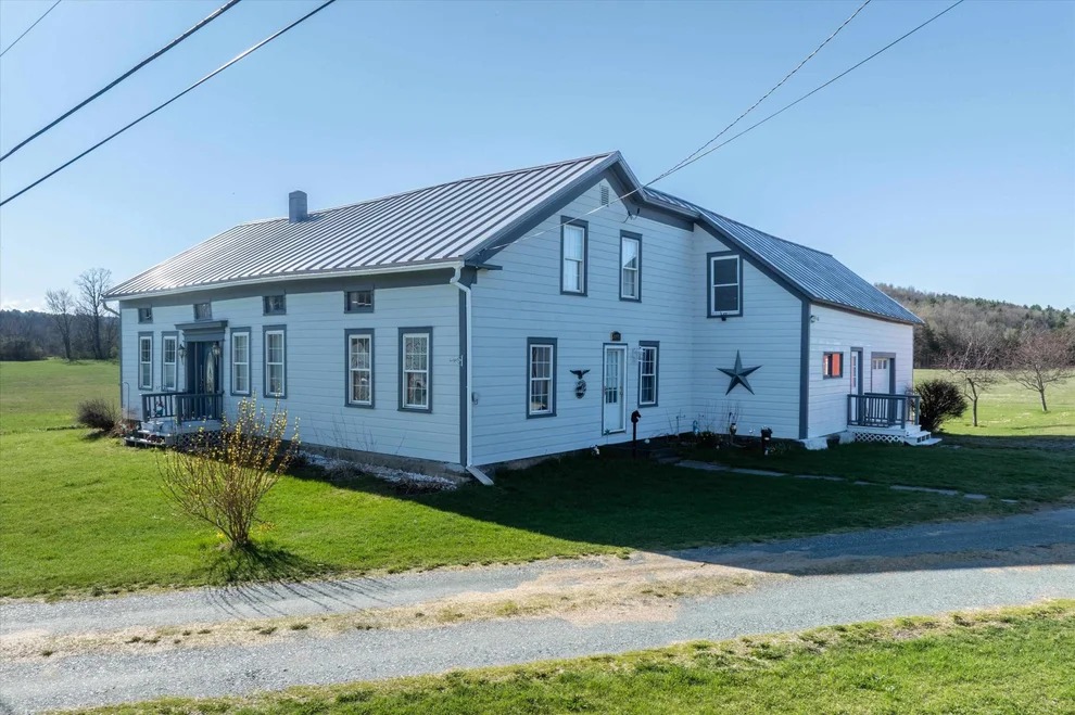 Unit for sale at 2091 North Lake, Benson, VT 05743