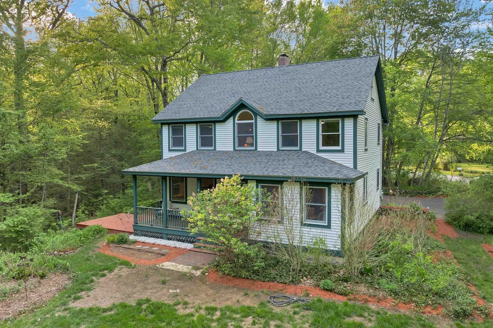 Unit for sale at 9 Highland Ridge, Barrington, NH 03825