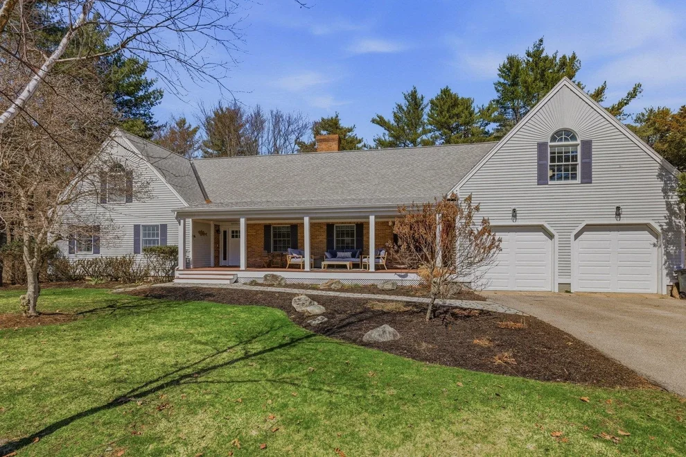 Unit for sale at 16 Isaac Lucas, Dover, NH 03820