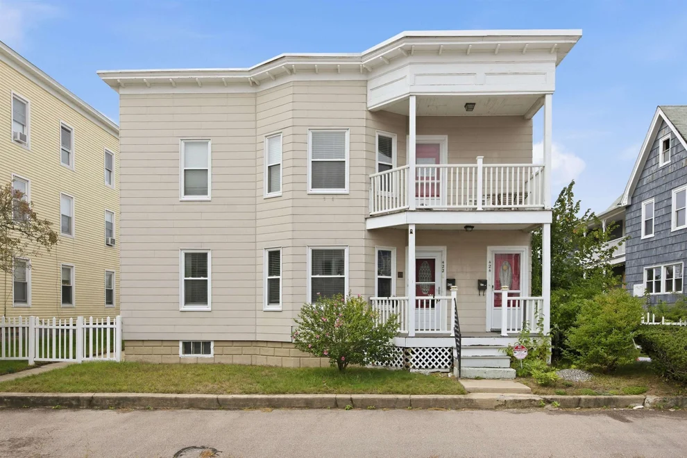 Unit for sale at 422 Hevey, Manchester, NH 03102