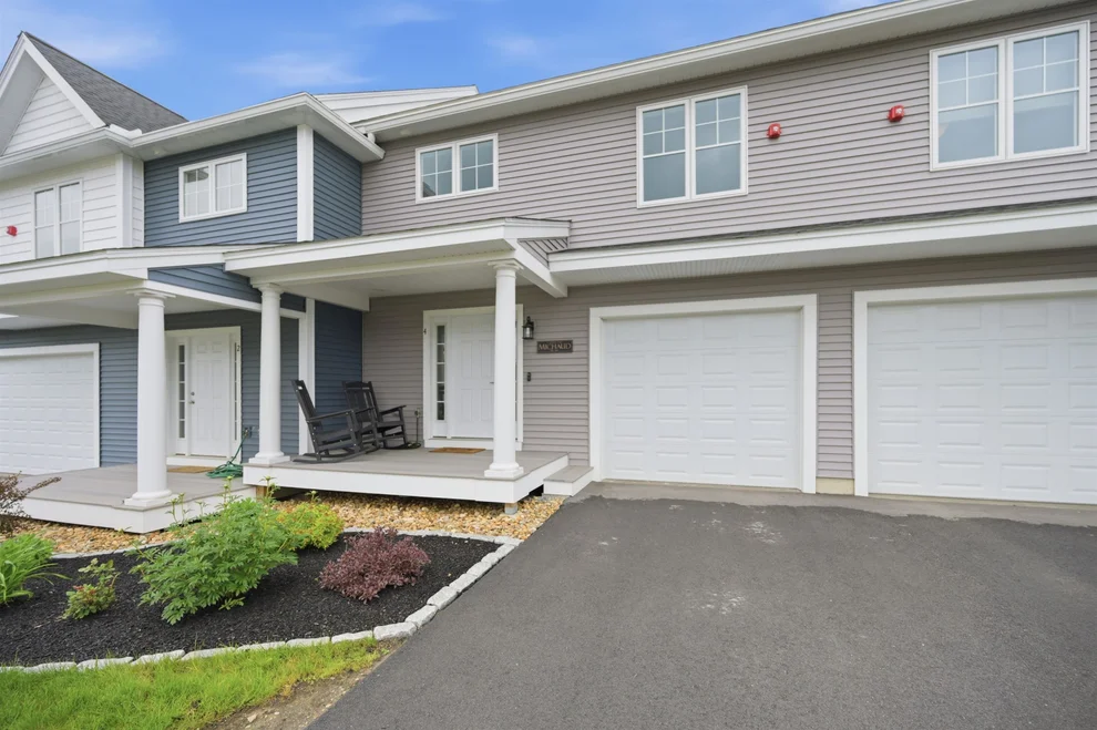 Unit for sale at 4 Autumn, Raymond, NH 03077