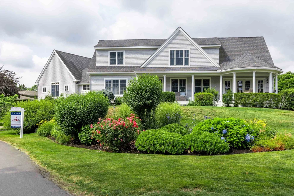 Unit for sale at 31 Pleasant Point, Portsmouth, NH 03801
