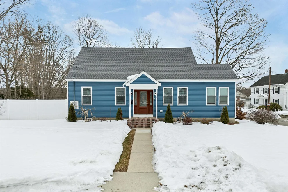 Unit for sale at 151 Tolles, Nashua, NH 03064