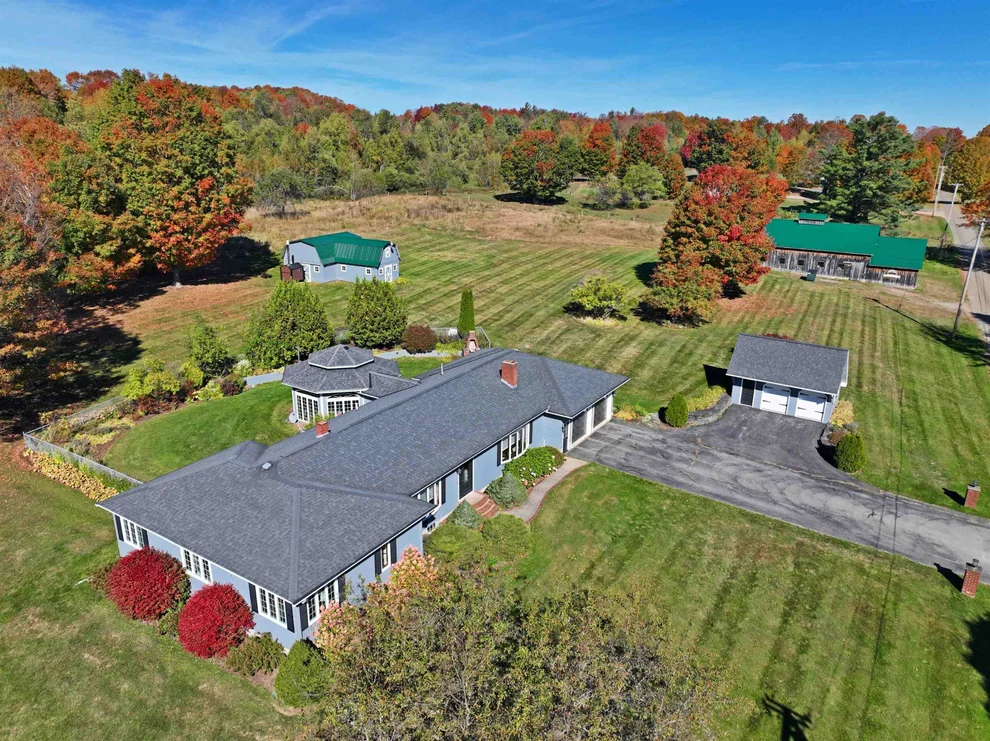 Unit for sale at 99 Ingalls, Irasburg, VT 05845