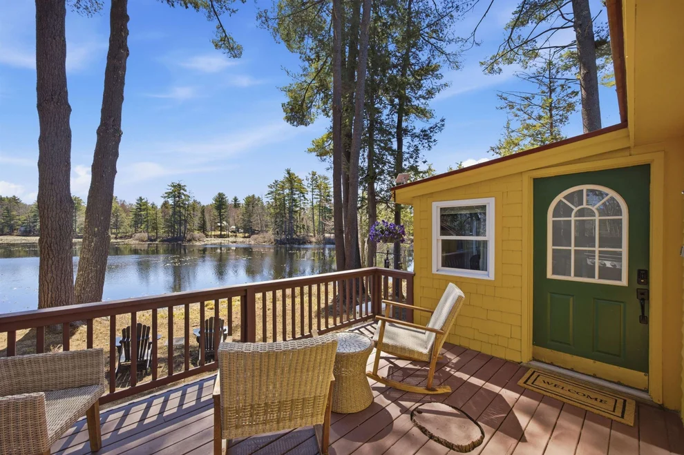 Unit for sale at 18 Holt, Deerfield, NH 03037