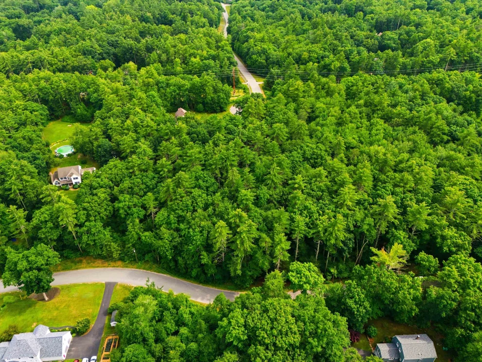 Unit for sale at 22 Old Blood, Merrimack, NH 03054