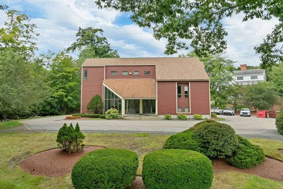 Unit for sale at 1 Buttrick, Londonderry, NH 03053