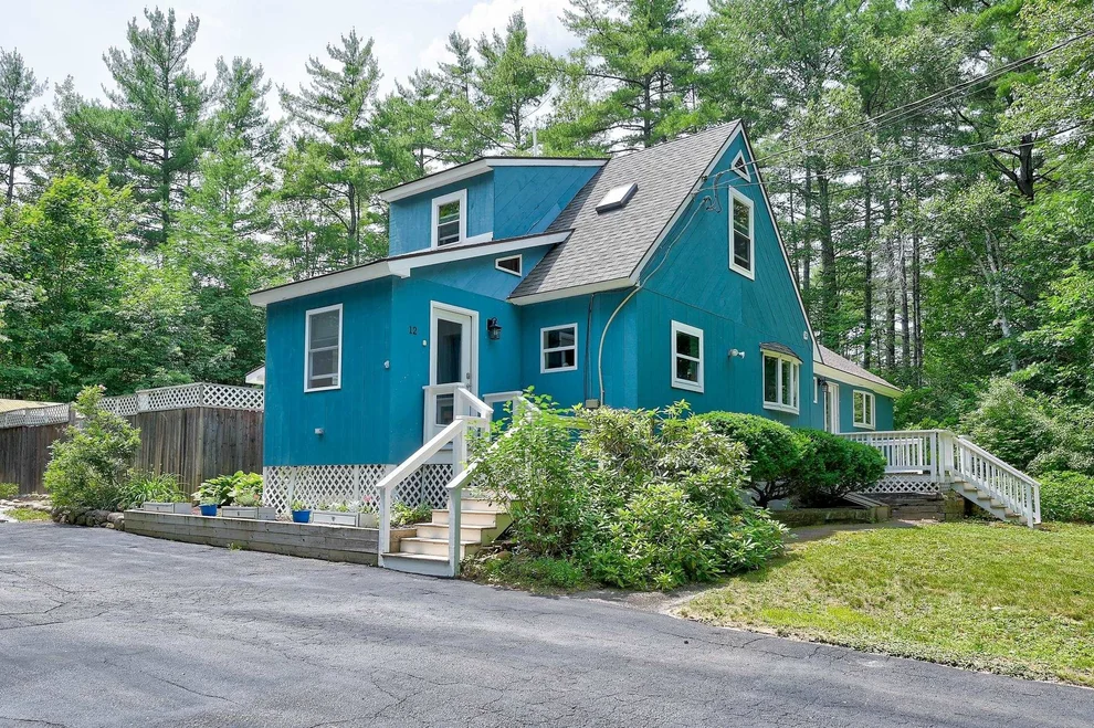 Unit for sale at 12 Tall Woods, Bartlett, NH 03812
