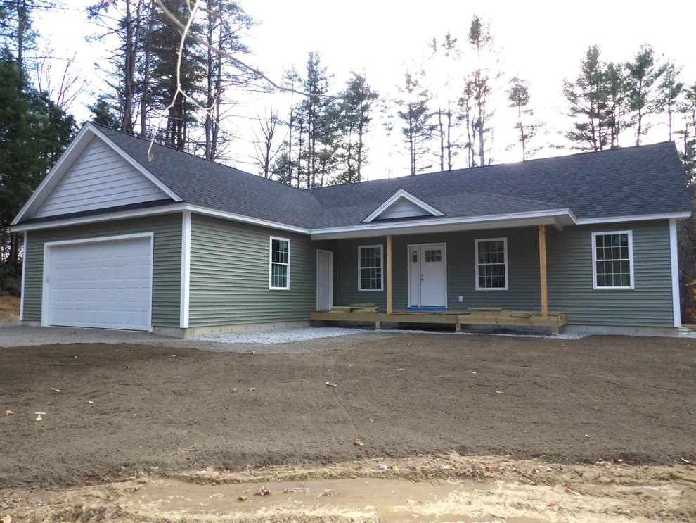 Unit for sale at 373 Smith Hill, Franklin, NH 03235