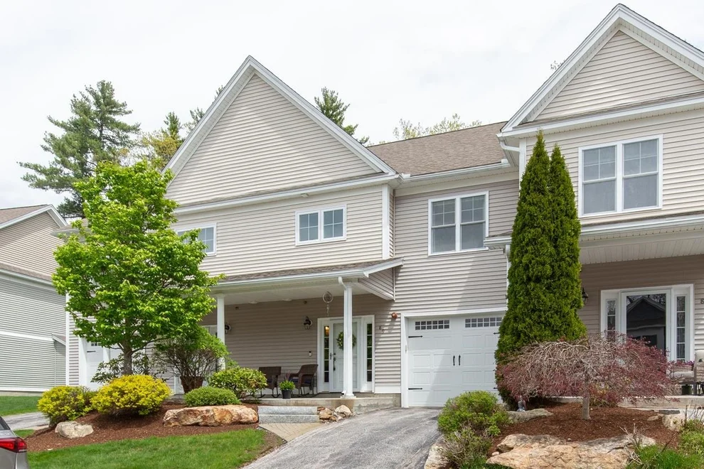 Unit for sale at 89 Woodview, Manchester, NH 03102