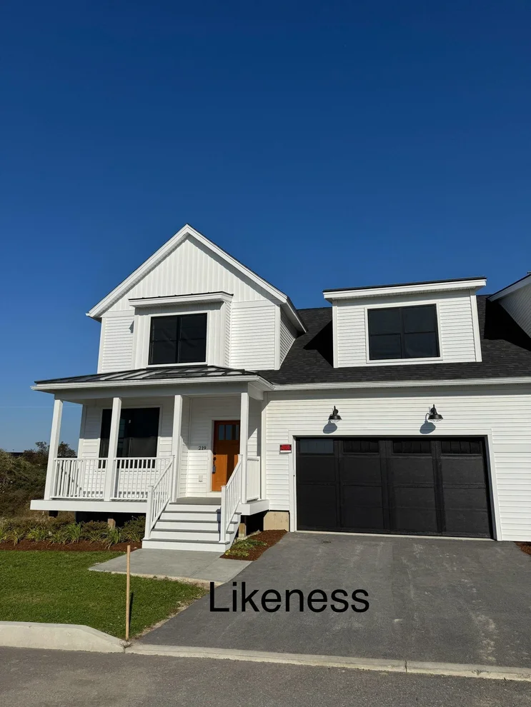 Unit for sale at 167 Aurora, South Burlington, VT 05403