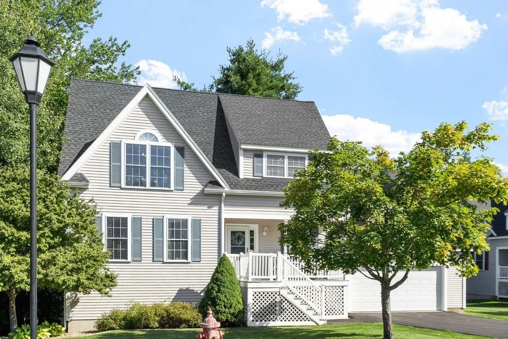 Unit for sale at 27 Footbridge, Dover, NH 03820