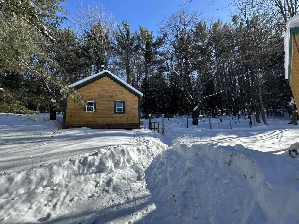 Unit for sale at 9 Dry Pond, Glover, VT 05839