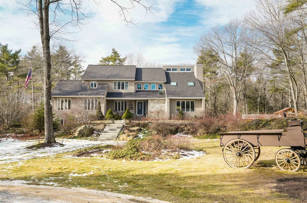 Unit for sale at 417 Candia, Chester, NH 03036