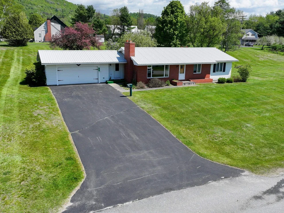Unit for sale at 19 Smith's, Lyndon, VT 05851