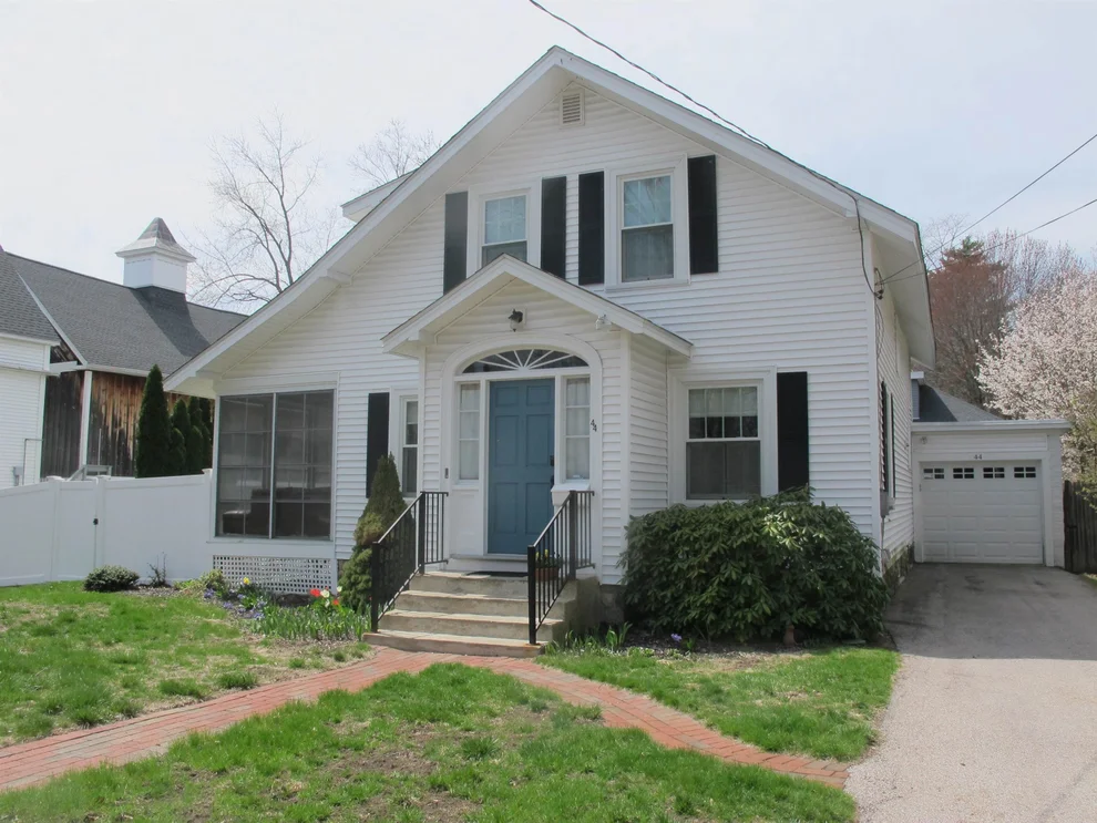 Unit for sale at 44 N Adams, Manchester, NH 03104