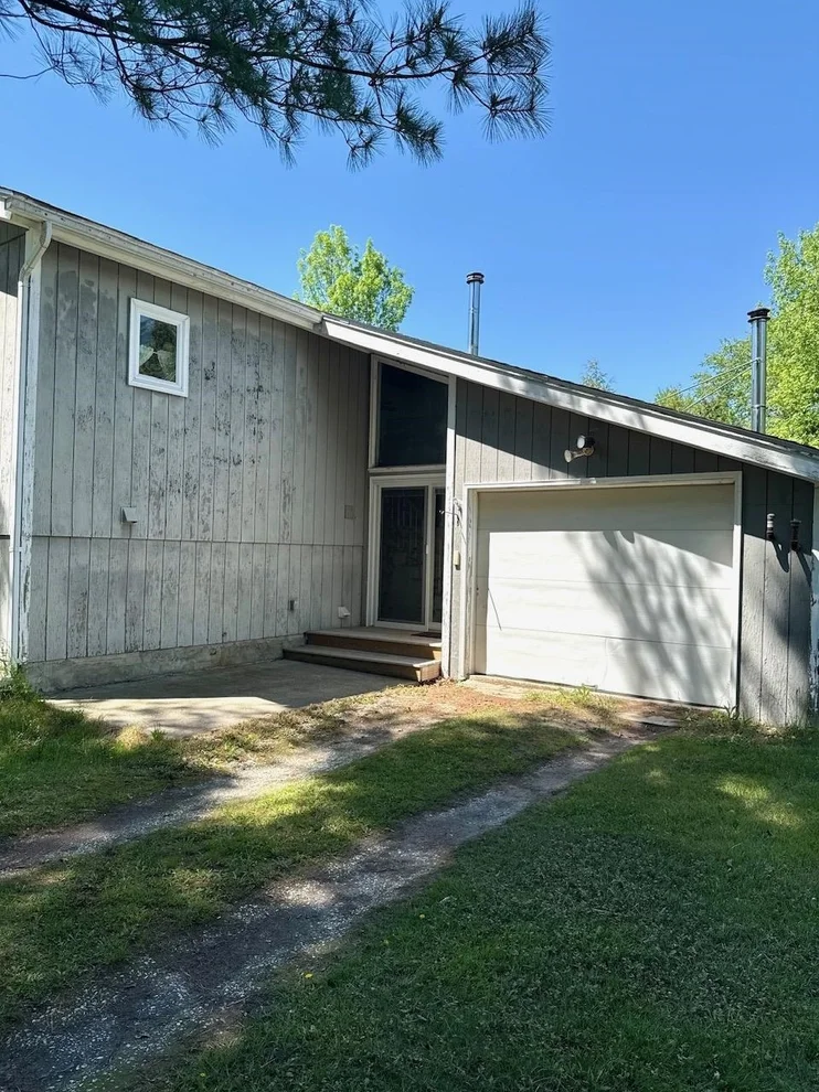 Unit for sale at 77 Lynrick Acres, Charlotte, VT 05445