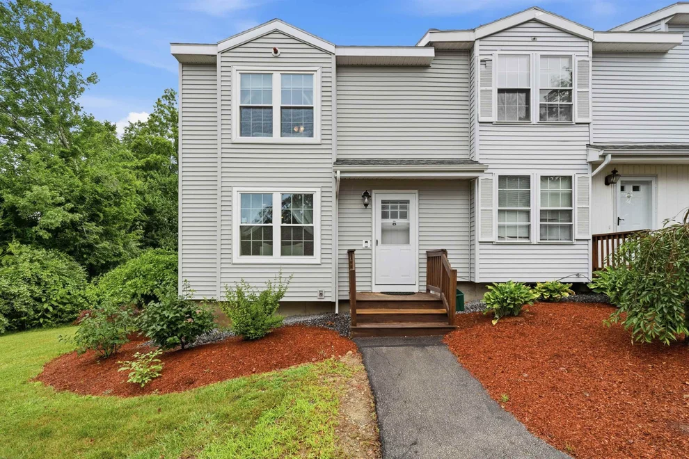 Unit for sale at 107 Franklin Street, Derry, NH 03038