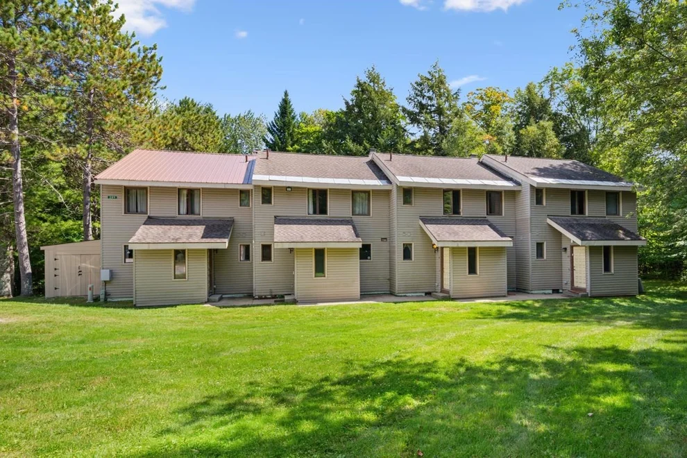 Unit for sale at 289 Hemlock Ridge, Killington, VT 05751