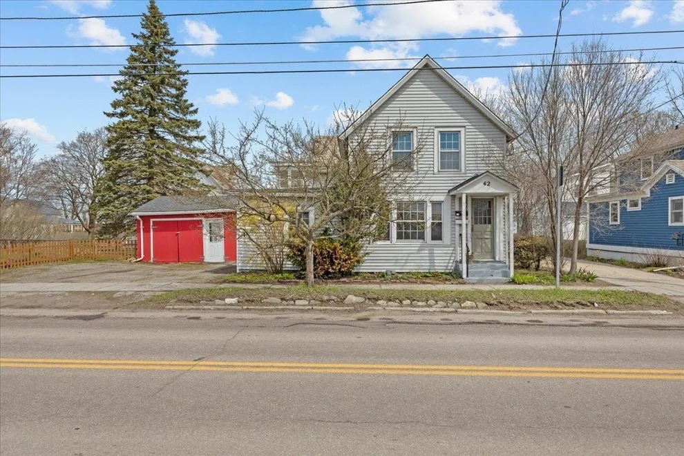 Unit for sale at 42-44 Oak, Burlington, VT 05401