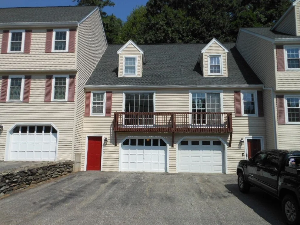 Unit for sale at 26 Hawkstead, Nashua, NH 03063
