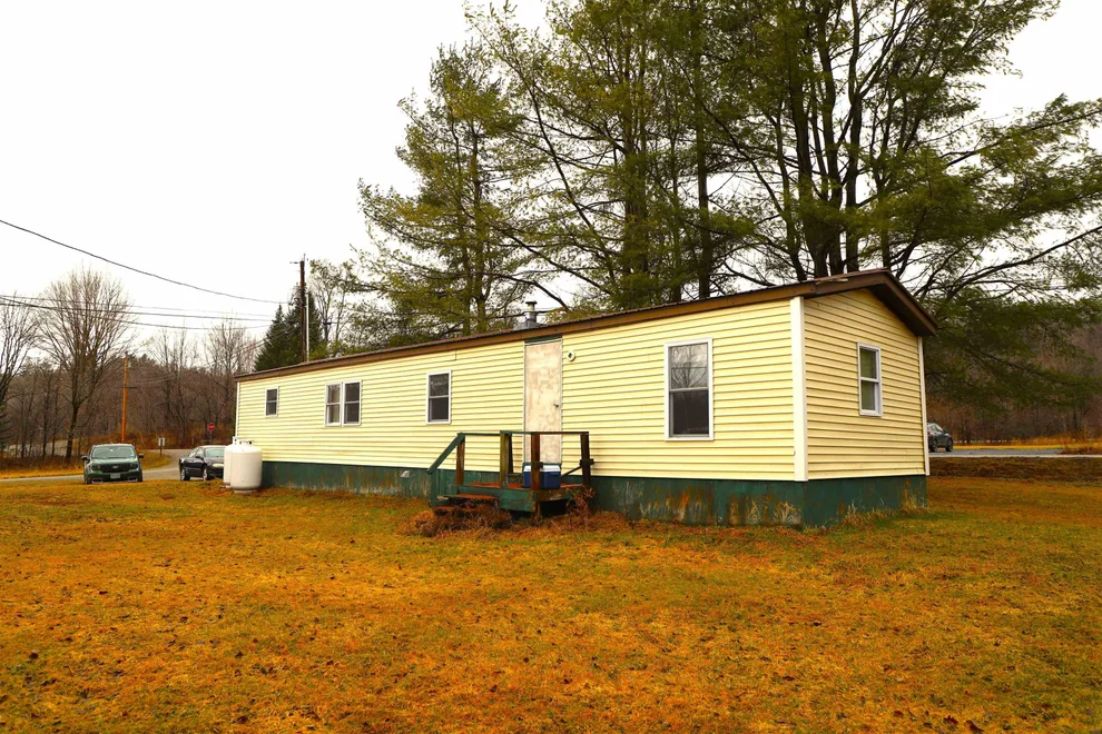 Unit for sale at 17 Robinson, Lincoln, VT 05443