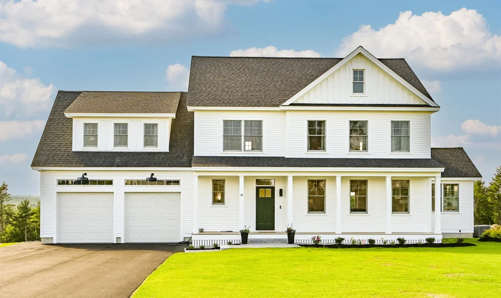 Unit for sale at 16 Zoe's, York, ME 03909