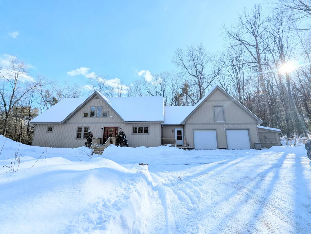 Unit for sale at 56 Whitetail, Vernon, VT 05354