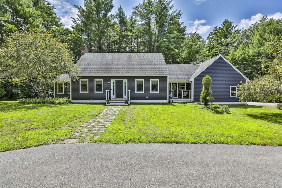 Unit for sale at 54B Oak Hill, Brookline, NH 03033
