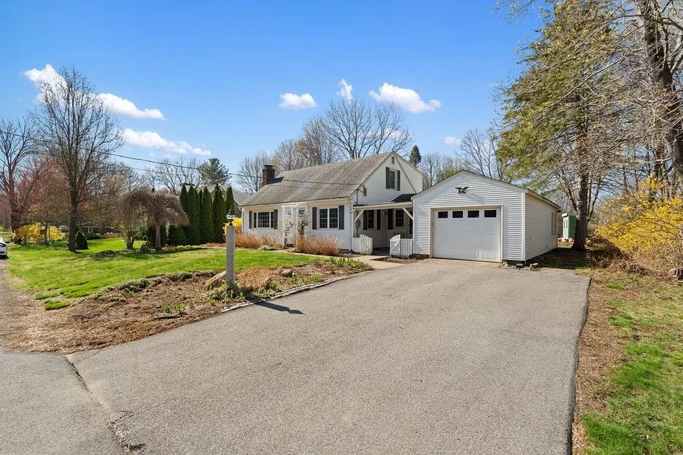 Unit for sale at 2 Shirley, Stratham, NH 03885