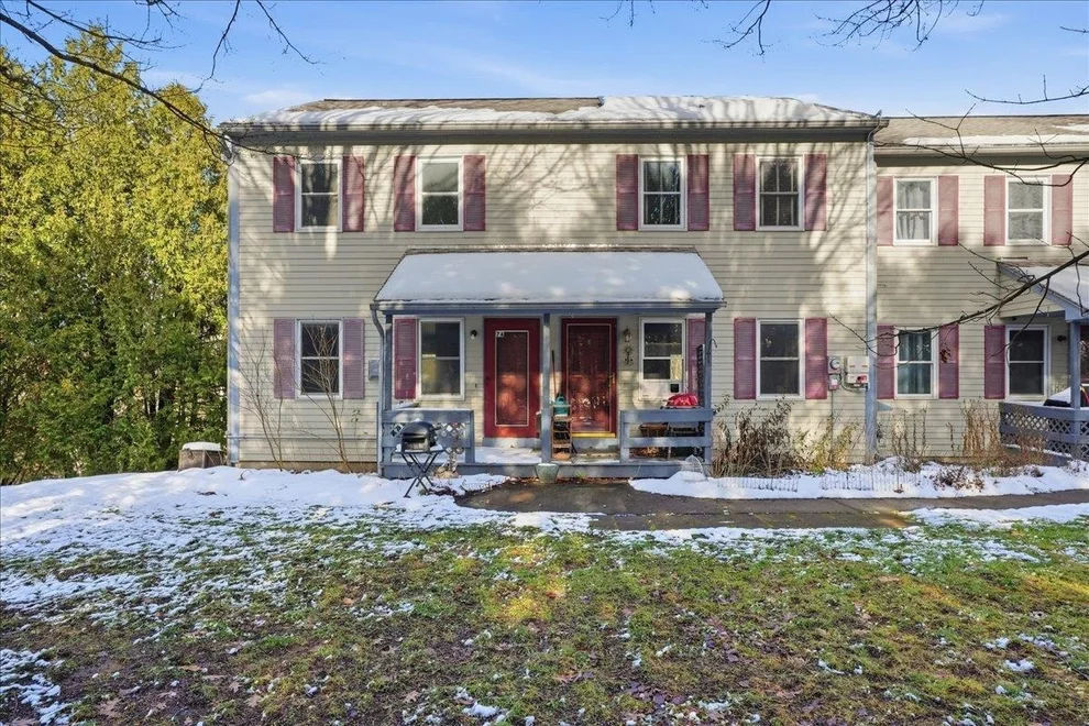 Unit for sale at 7B Raceway, Jericho, VT 05465