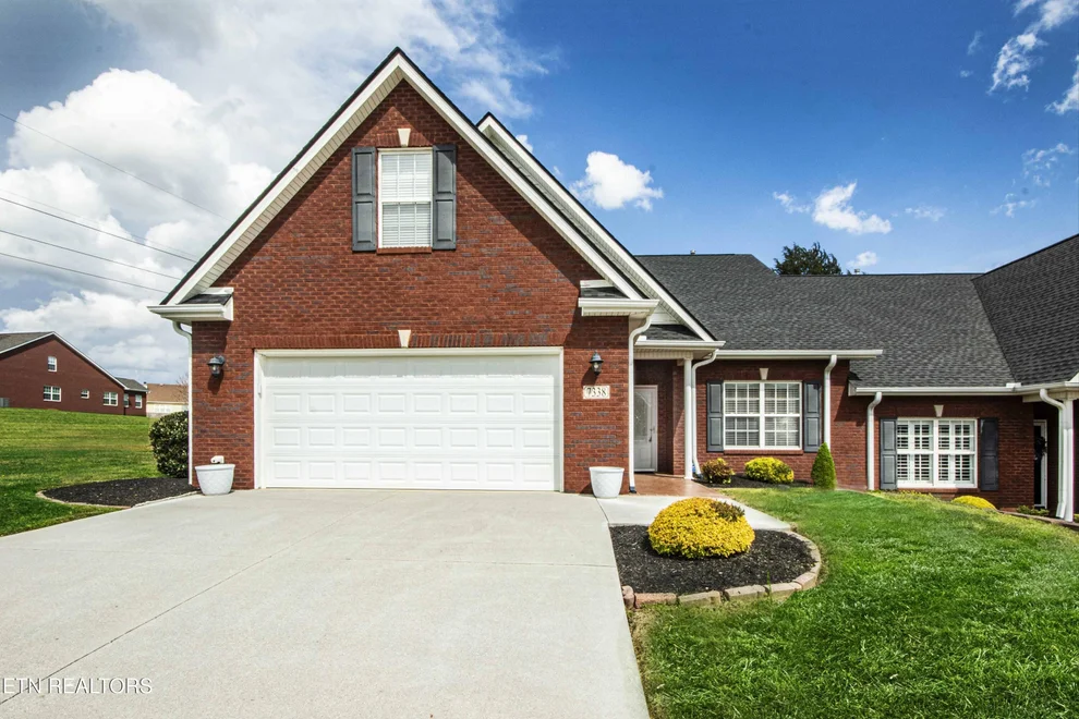 Unit for sale at 7338 Napa Valley Way, Knoxville, TN 37931