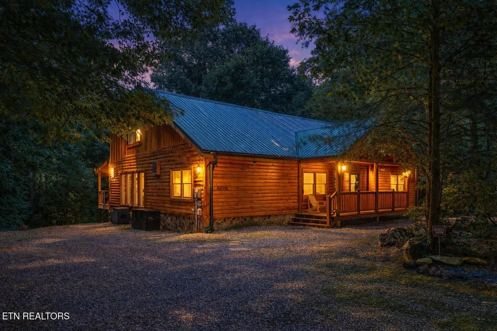 Unit for sale at 225 Amet Way, Cosby, TN 37722