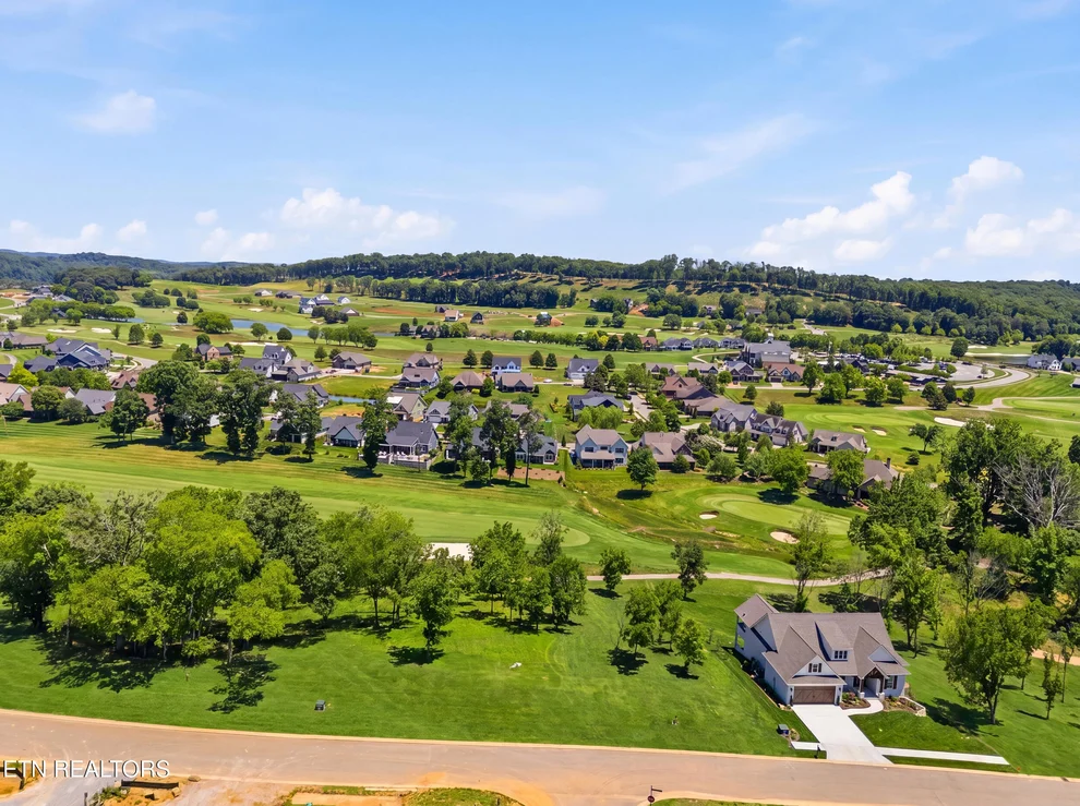 Unit for sale at 903 Mockingbird Lane, Loudon, TN 37774